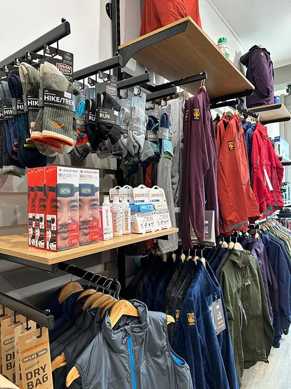 Ringwood Store Internal Hangers and Shelves