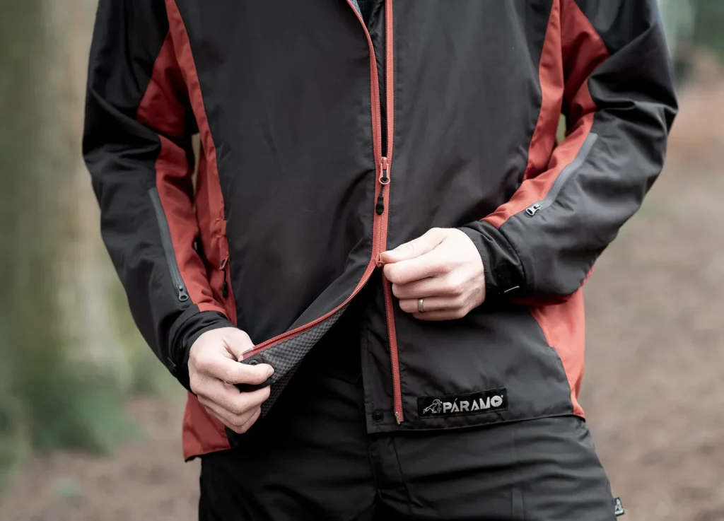 Two Way Zips for flexible ventilation 