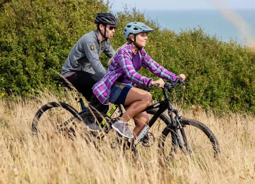 Women Mountain Biking Wearing Womens Velez Skort